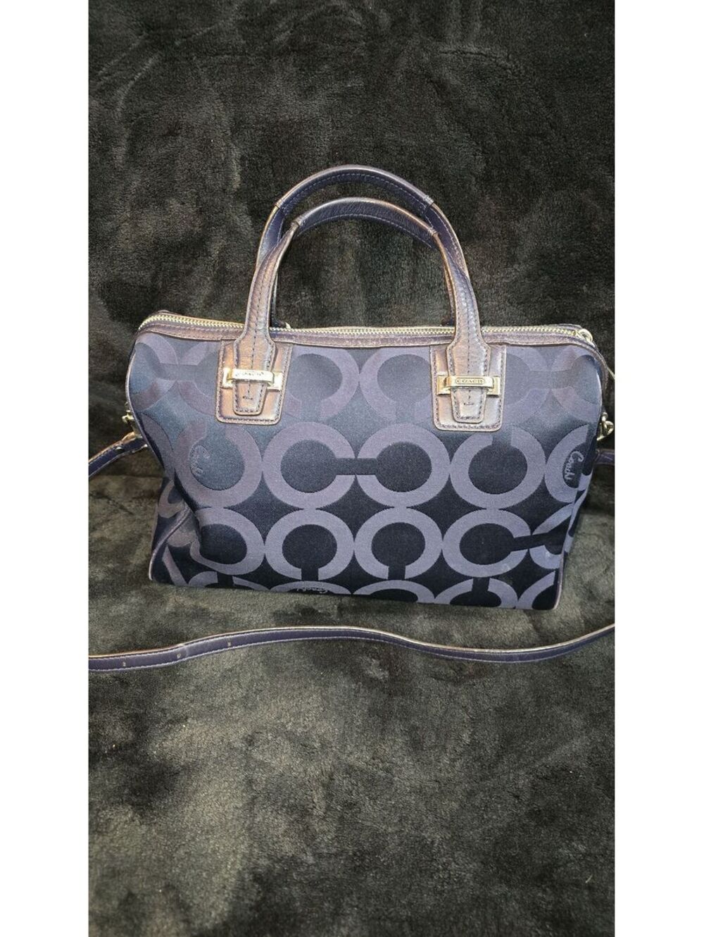 104. Coach 2013 Taylor Satchel Handbag Navy Bleu